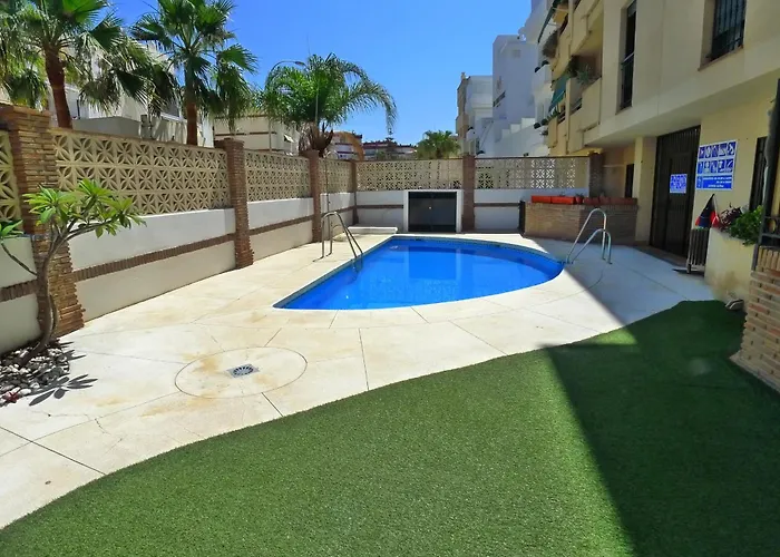 R1364 Cala De * Nerja